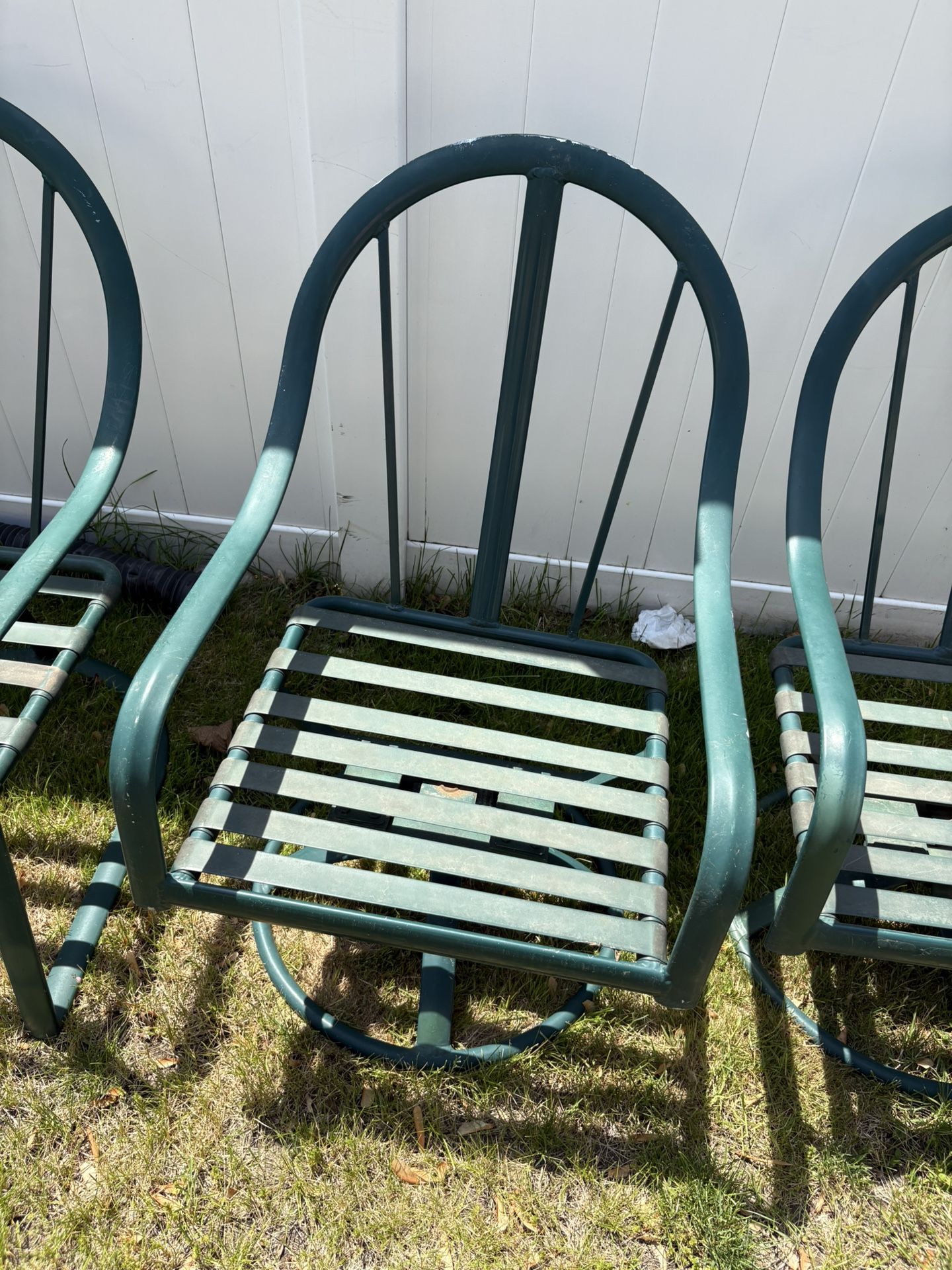 Outdoor Chairs 2 Swivel Chairs $80 - photo 2