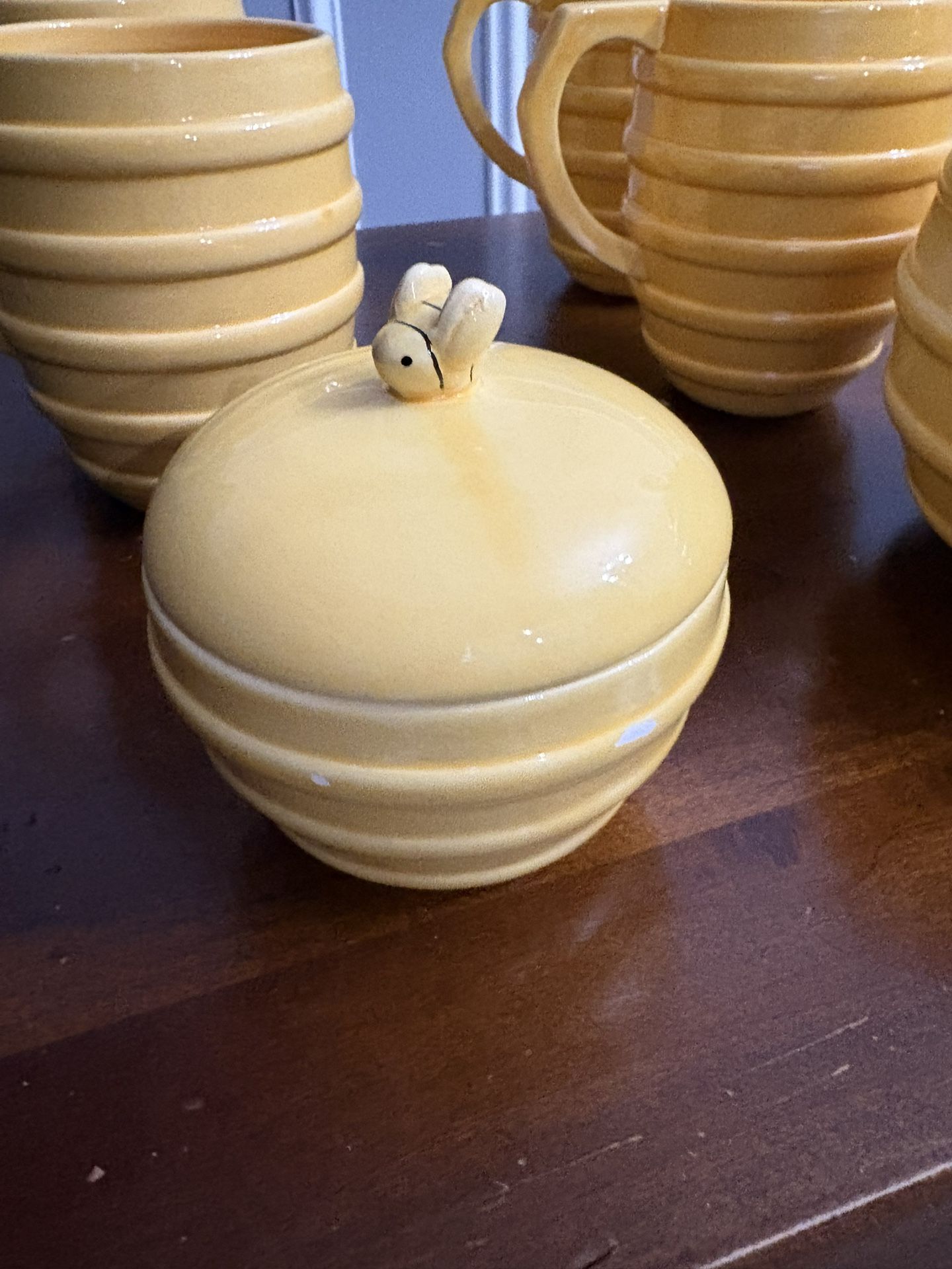 RARE BEE HIVE TEA SET By TAG LTD - photo 3