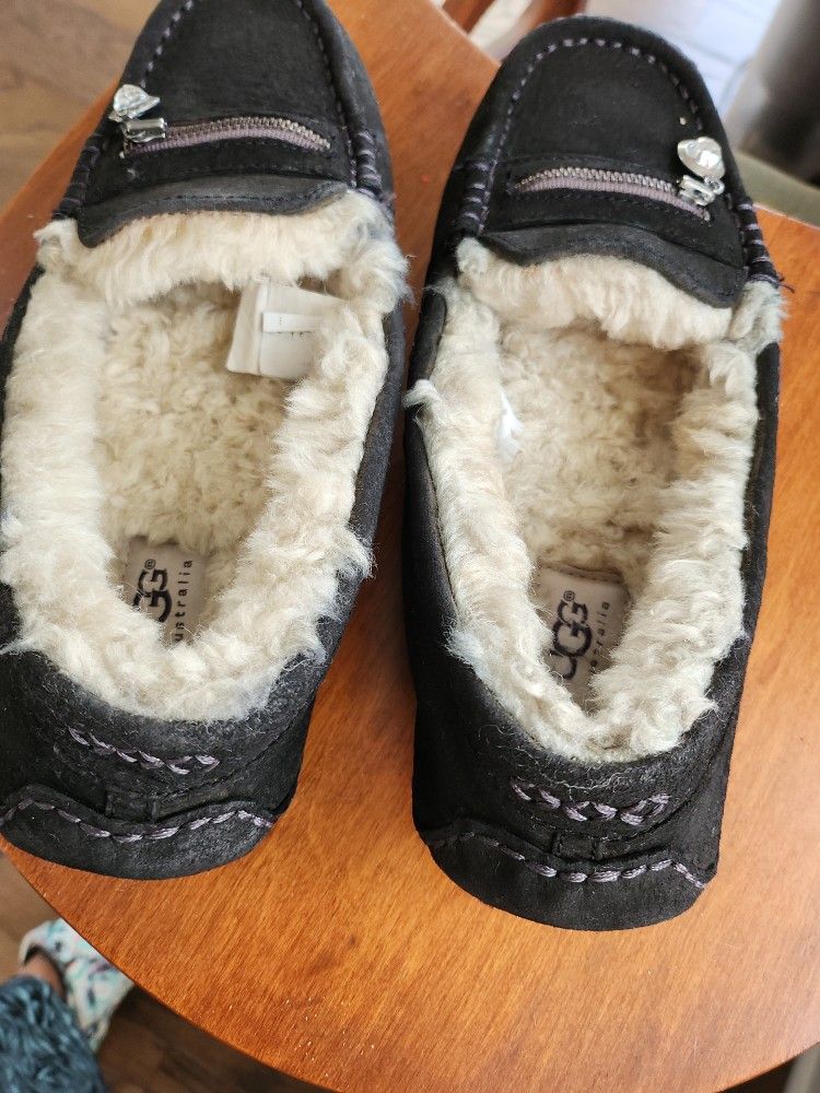 Ugg Women Size 8 - photo 3