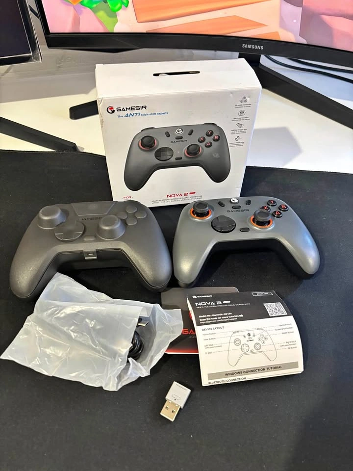 New - Wireless PC Controller (Grey)