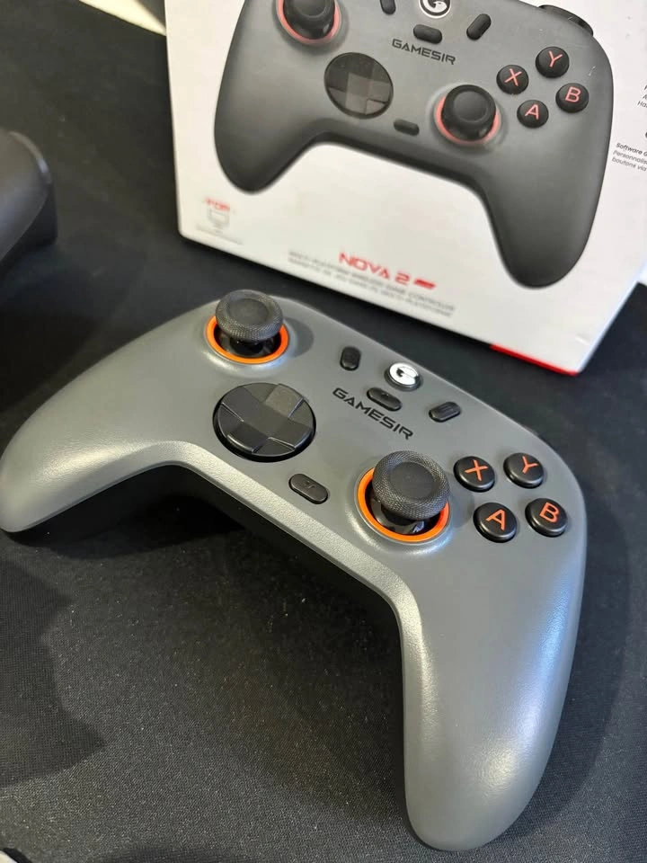 New - Wireless PC Controller (Grey) - photo 2