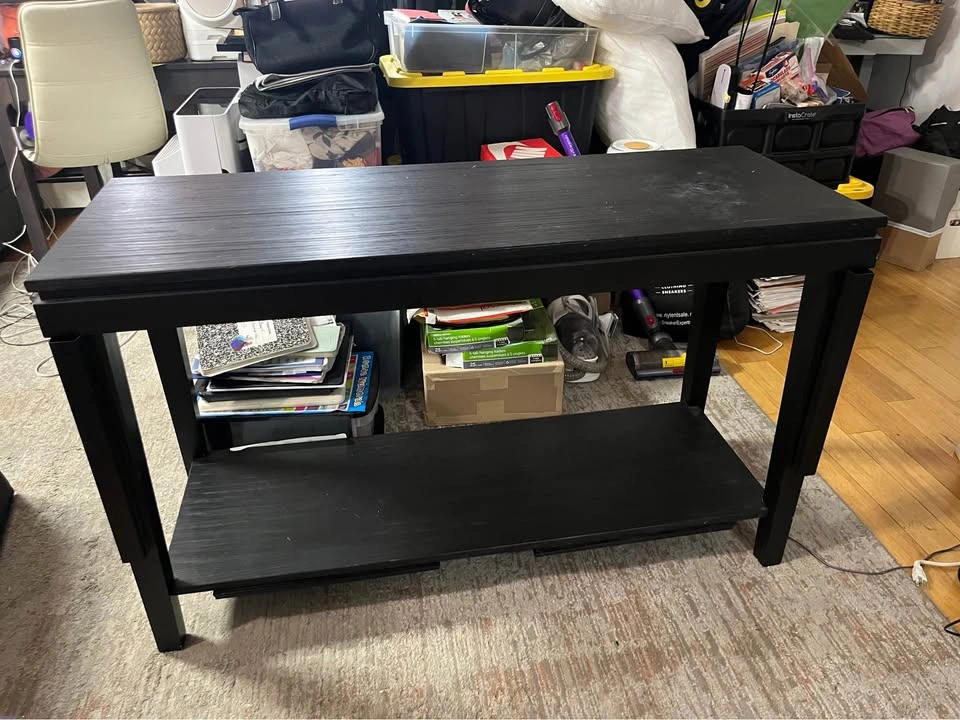 Black Table Needs out ASAP - photo 2