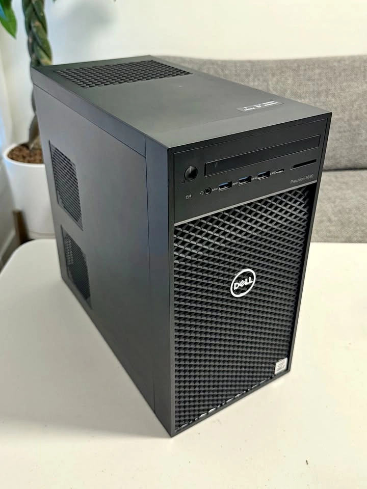Dell Precision Workstation i7-10700K 32GB RAM 1TB SSD + KB/Mouse