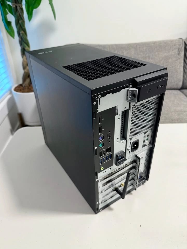 Dell Precision Workstation i7-10700K 32GB RAM 1TB SSD + KB/Mouse - photo 2