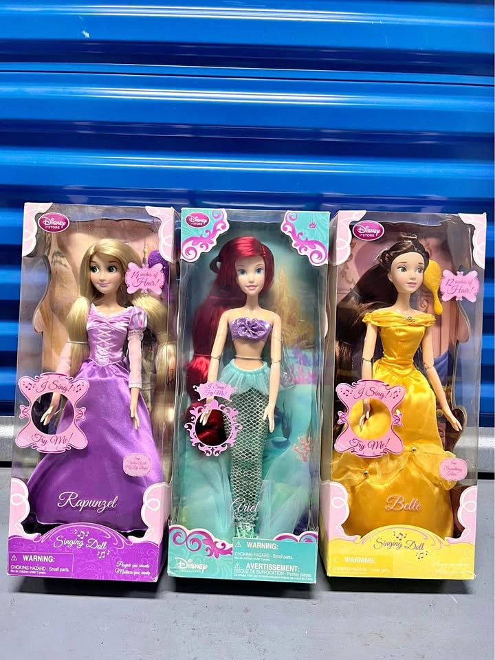 Official Disney Singing Doll - RARE Limited Editions