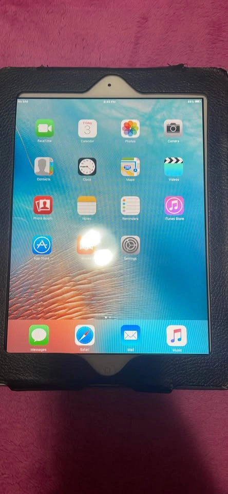 Apple iPad 2 (2nd Gen) 64GB WiFi + 3G White - photo 5