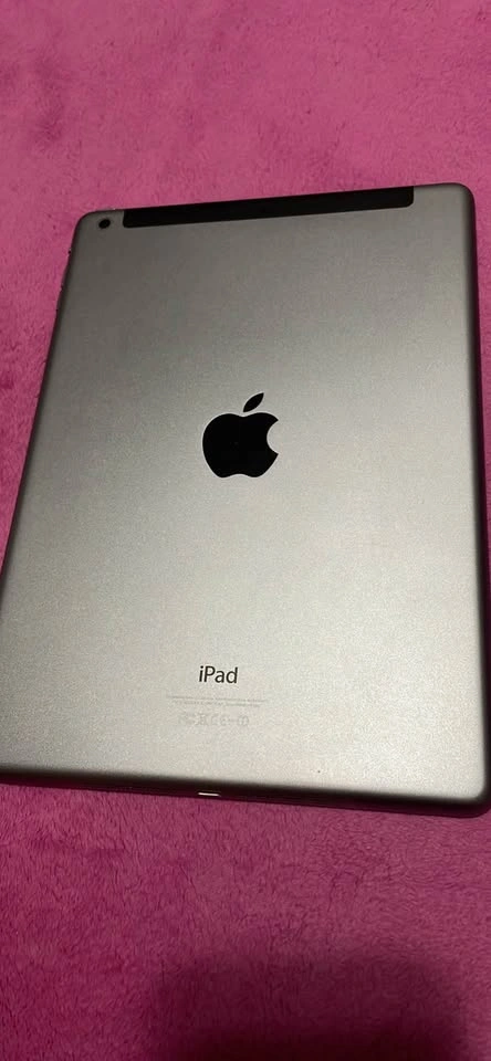 Apple iPad Air (Model A1475) for sale - photo 3