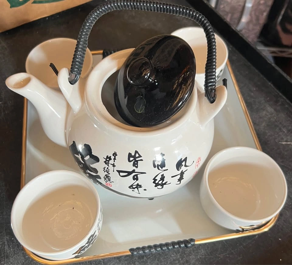 Chinese Tea Pot / 4 Cups Set with Tray Infuser - photo 2