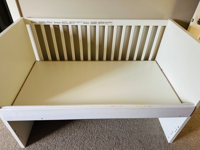 Baby Crib Adjustable Height - photo 2