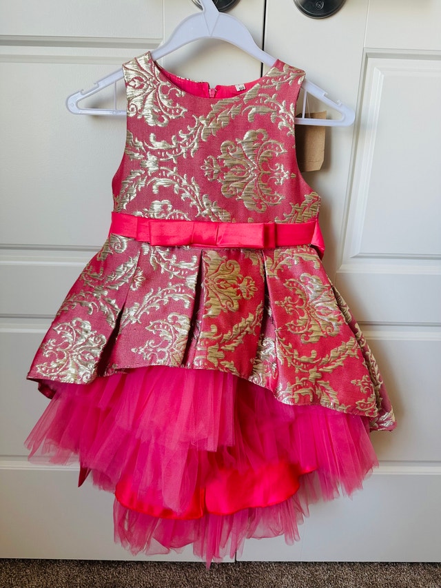 Brand new dress 2T-3T