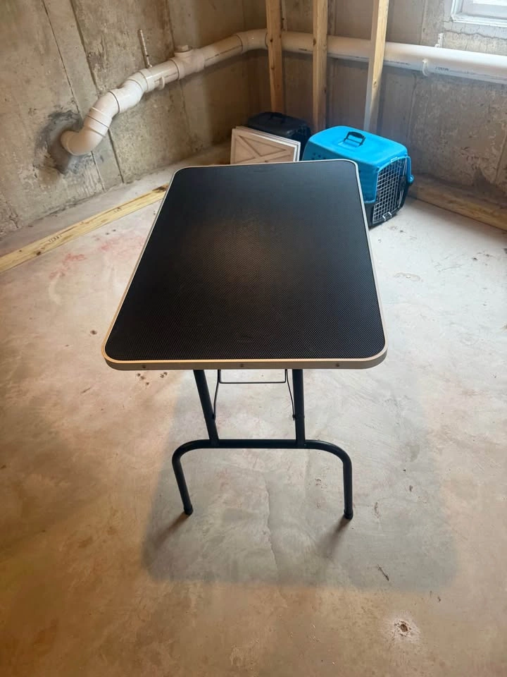 Adjustable Grooming Table for Dogs - photo 2