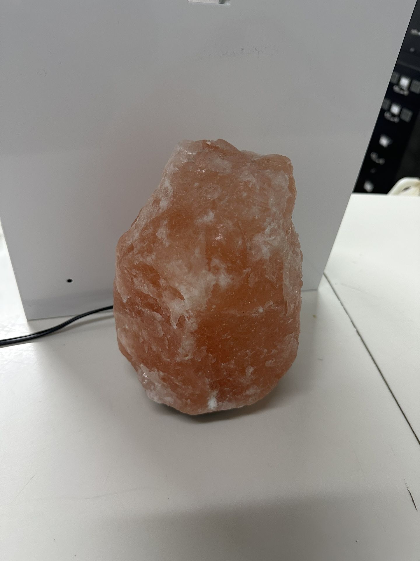 Himalayan Salt Lamp - Natural Pink Crystal Light - photo 4