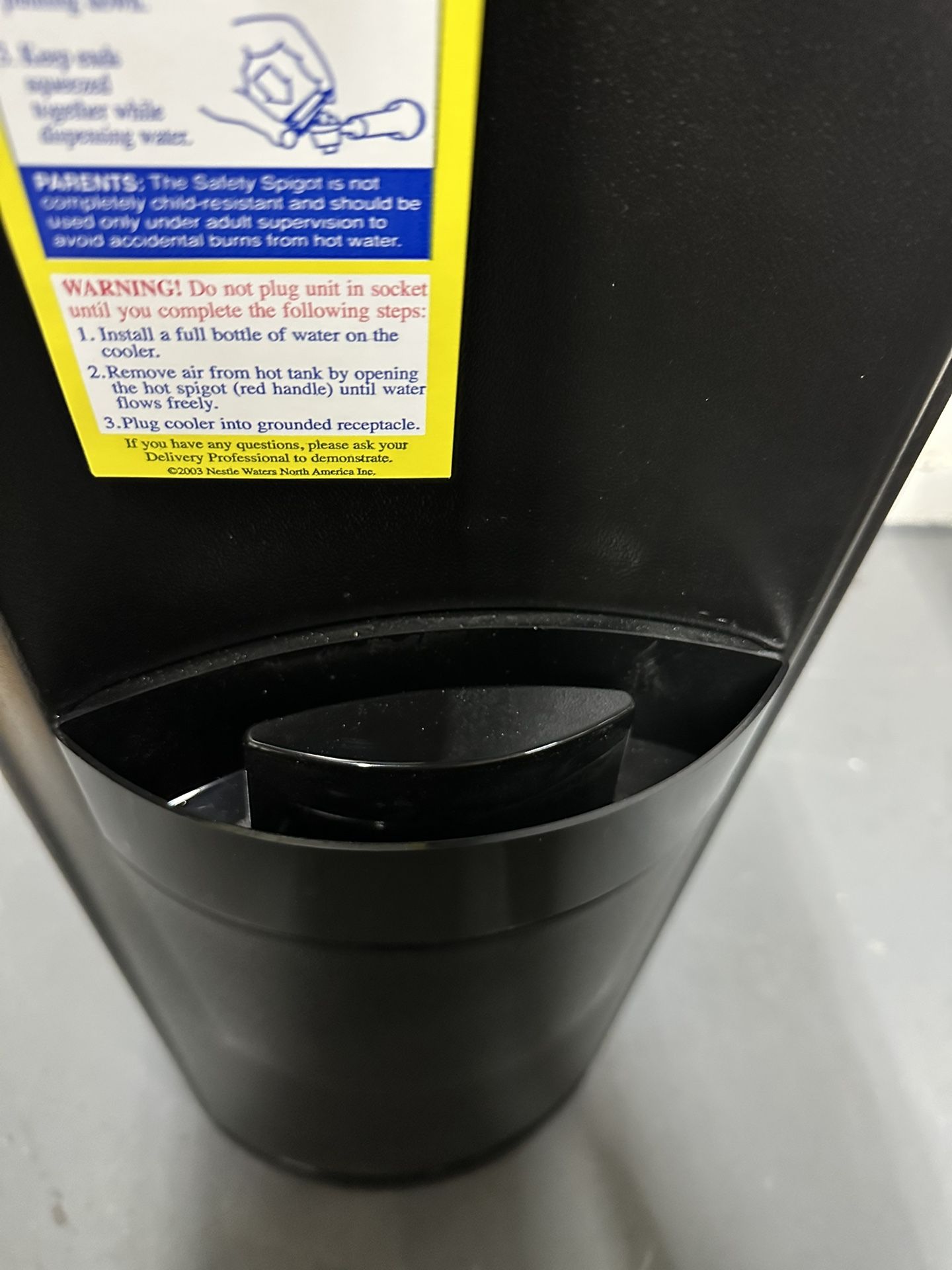 Oasis Water Dispenser - photo 2