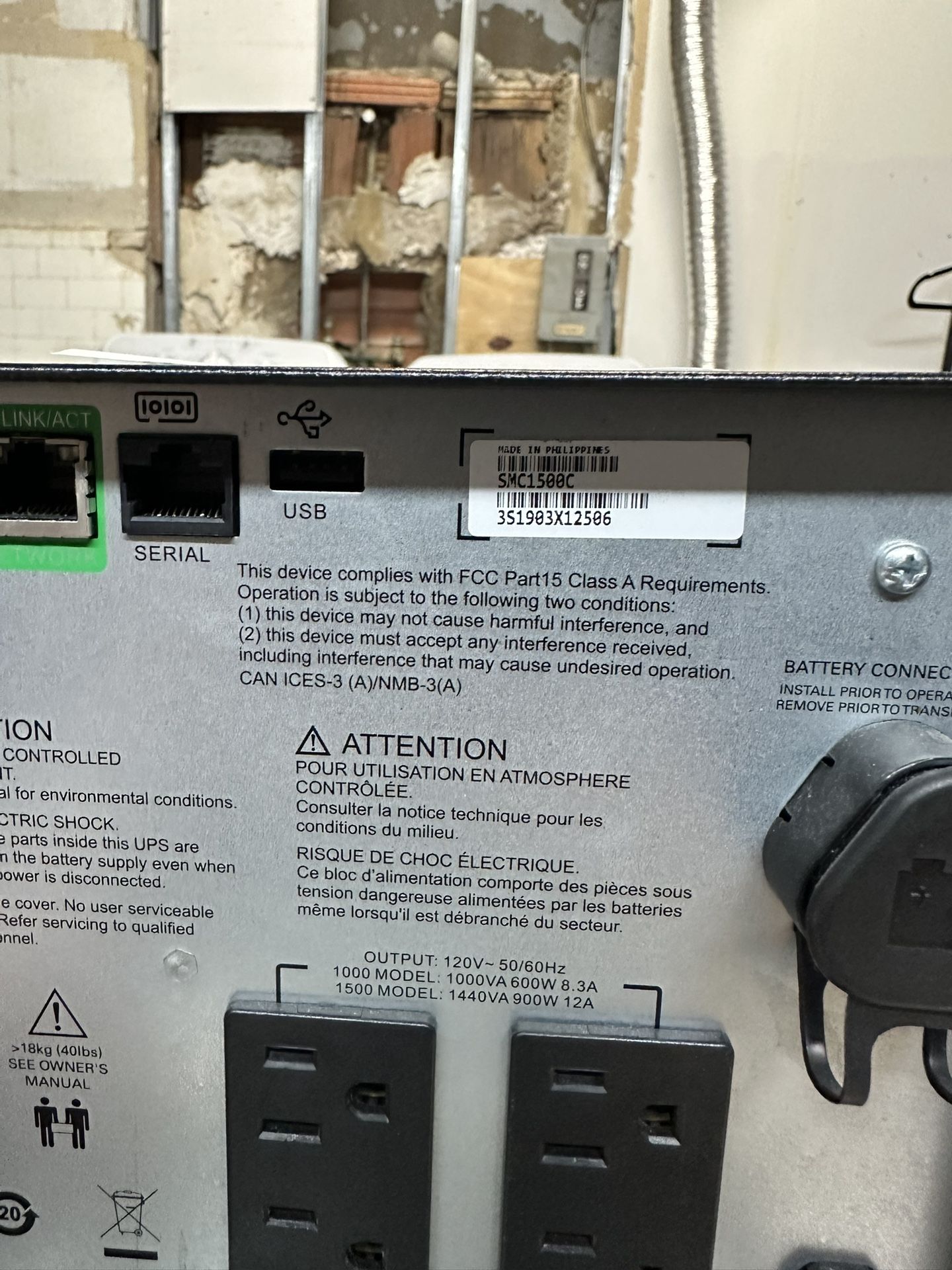 APC Smart UPS 1.44 kVA 120V - photo 3