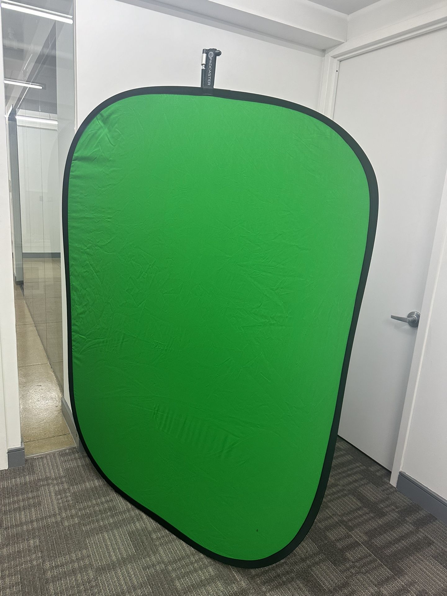 Padcaster Green Screen Background & Stand - photo 3