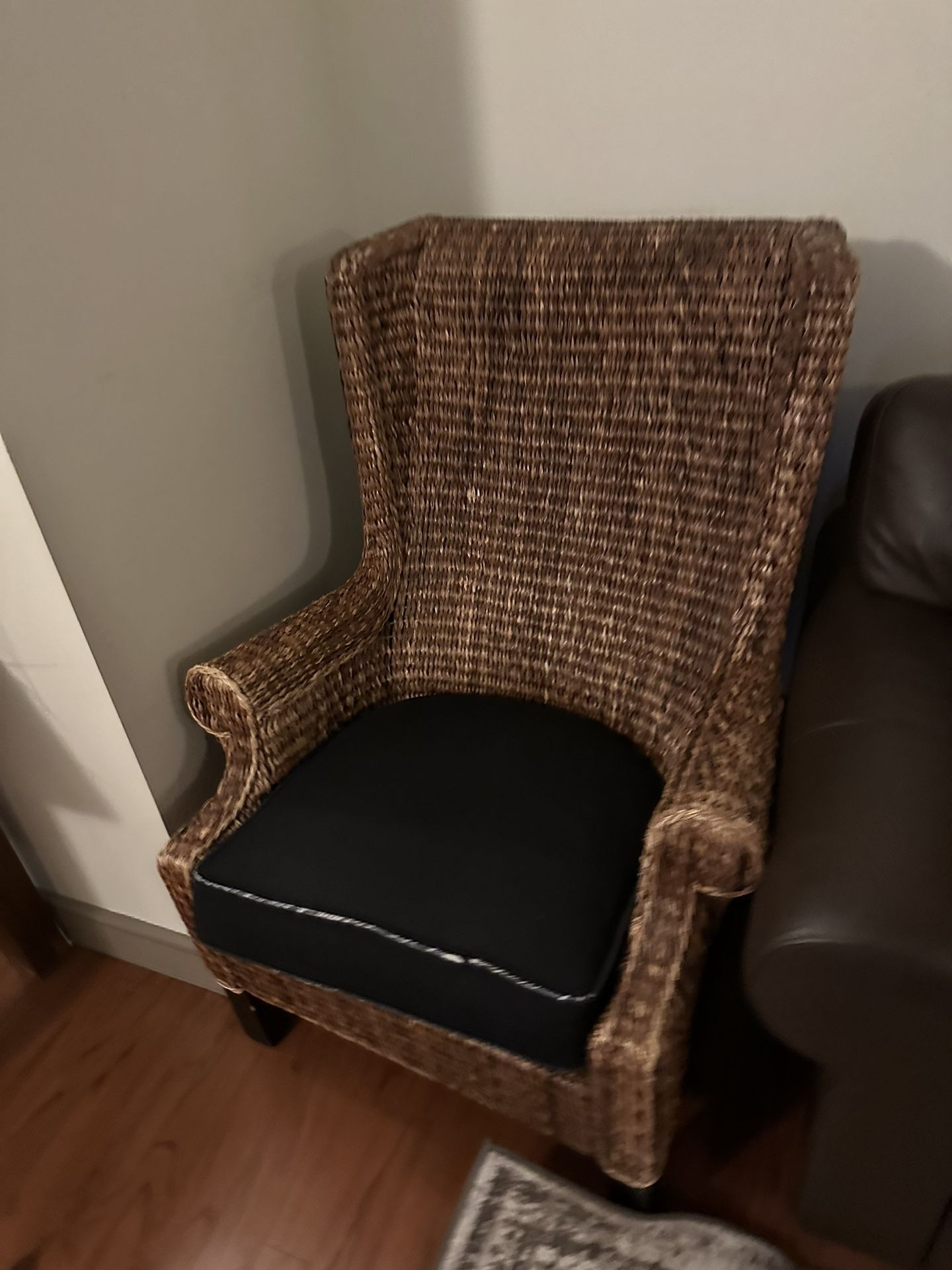 Pottery Barn Seagrass Wingback Armchair - photo 2