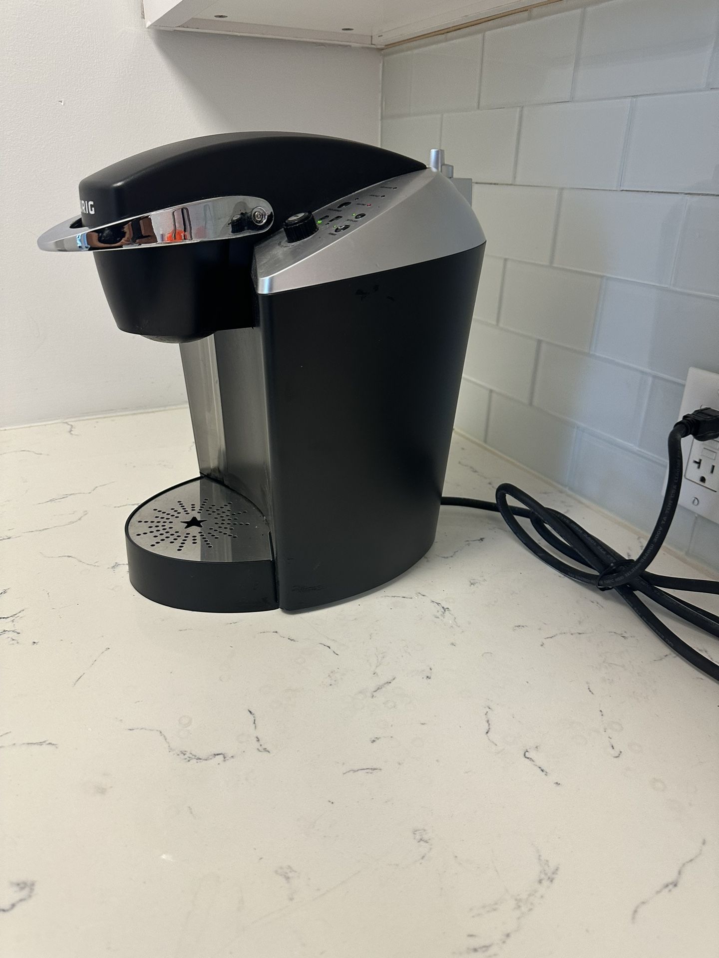 Keurig 23140 K140 Commercial Brewer, 18 X 11.4, Black/silver - photo 4