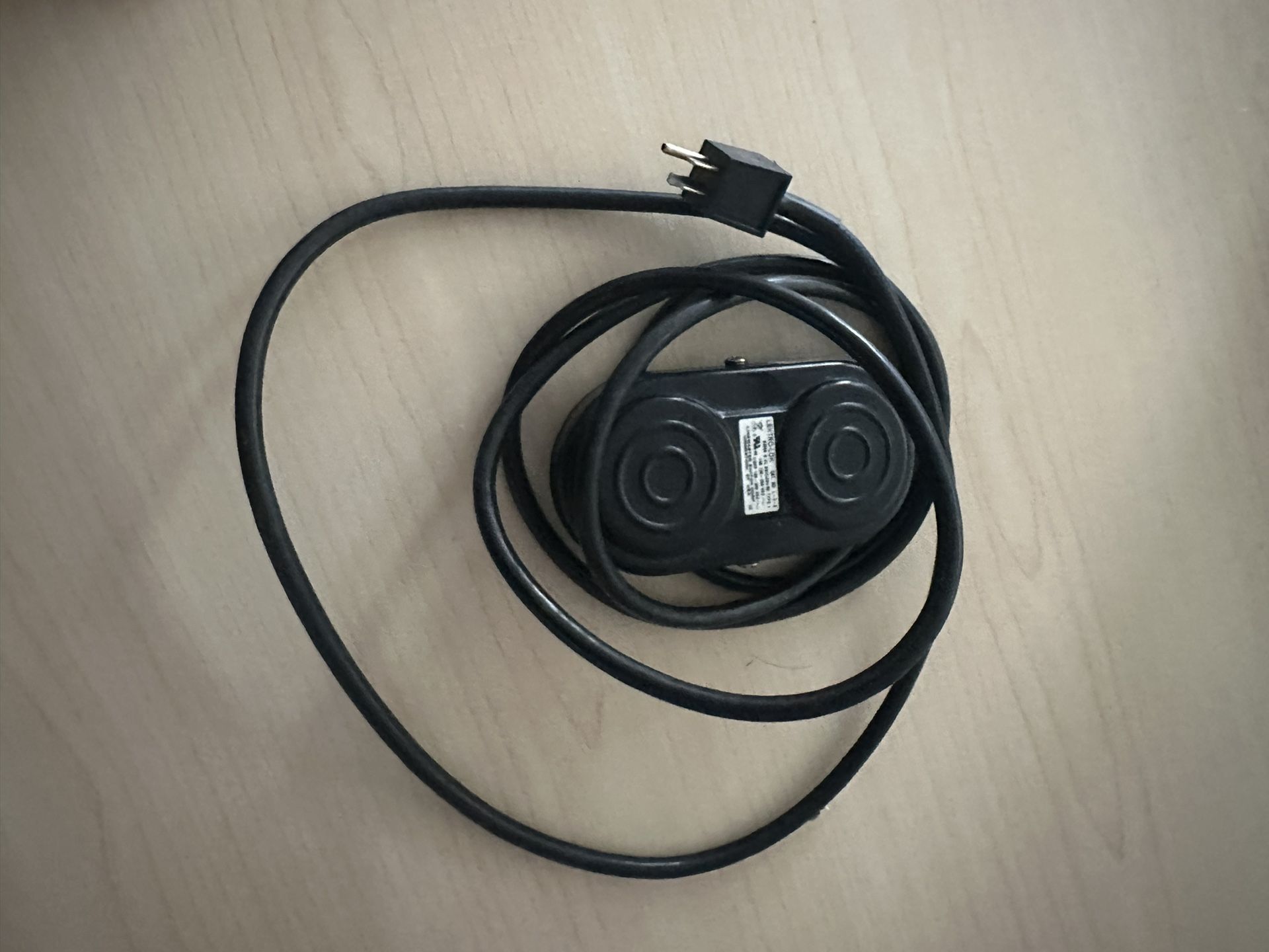Linemaster Lektro-Lok 10A 125-250 VAC Foot Switch L-2-S - photo 2