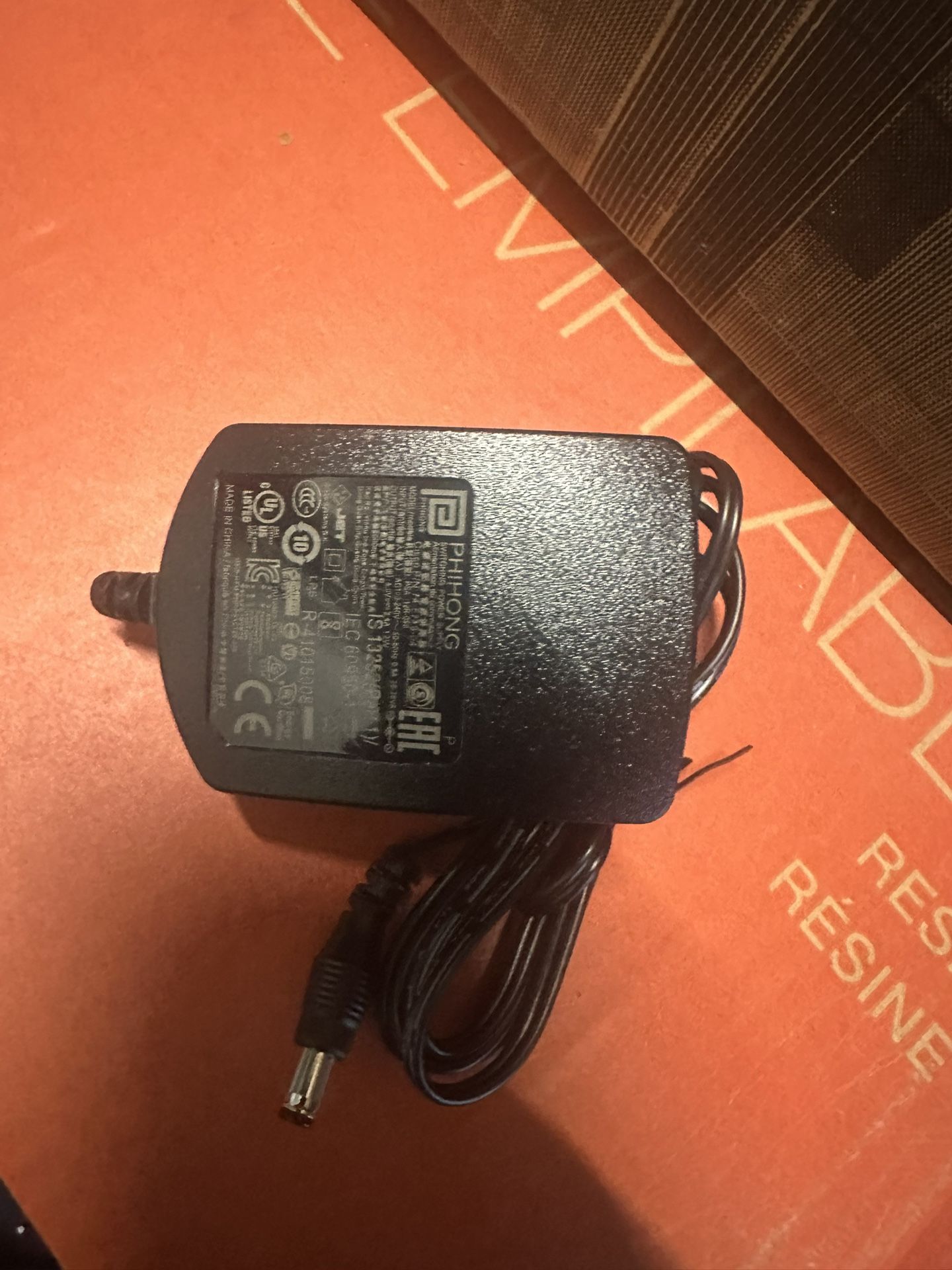 PSAC12R-050 Wall Mount AC Adapters 12W 5V 2.4A Levl VI - photo 5