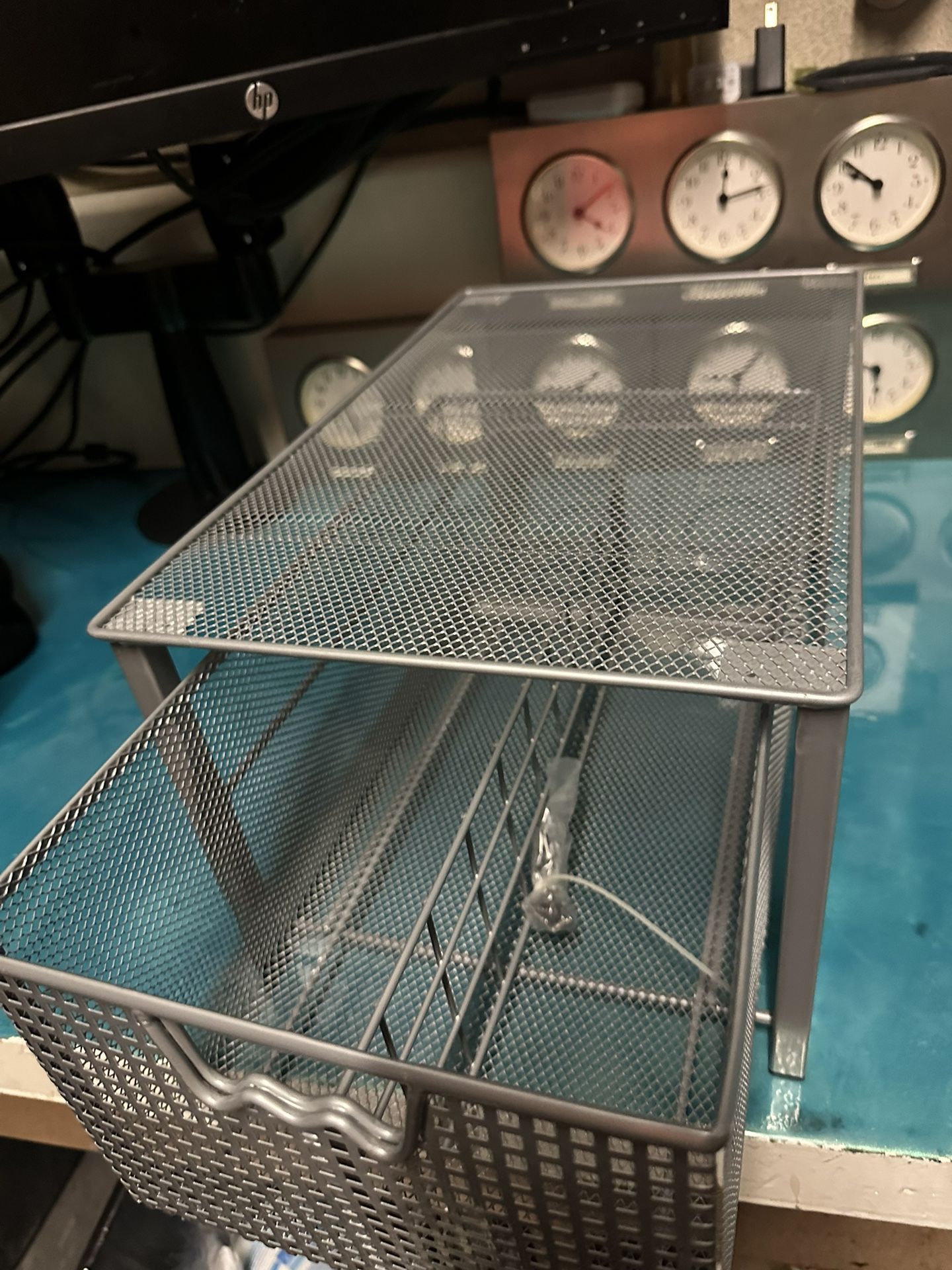 DecoBrothers Stackable Pull Out Cabinet Basket - photo 4
