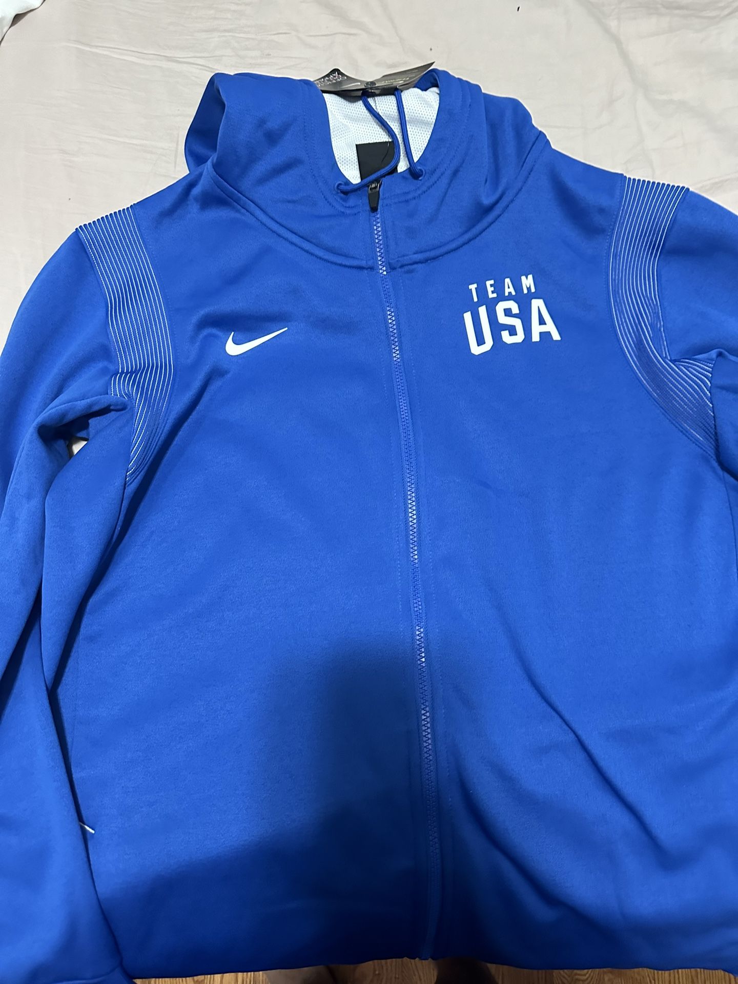 Men's Nike Royal Team USA Logo Performance Full-Zip Hoodie - photo 3