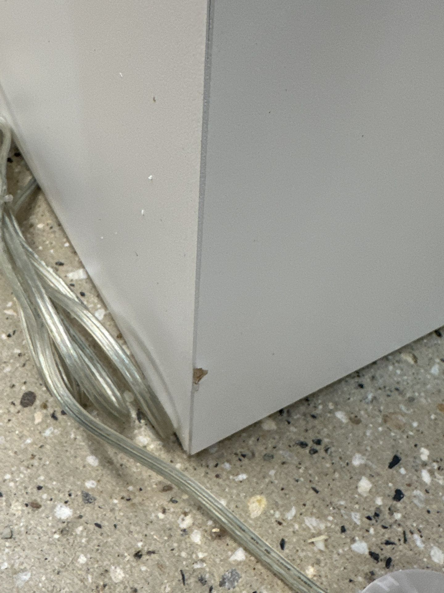 WHITE LAMINATE PEDESTAL - photo 4