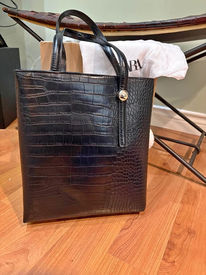 Zara Black Croc-Embossed Tote Bag