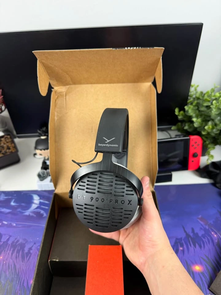 DT 900 PRO X (Negotiable) - photo 3