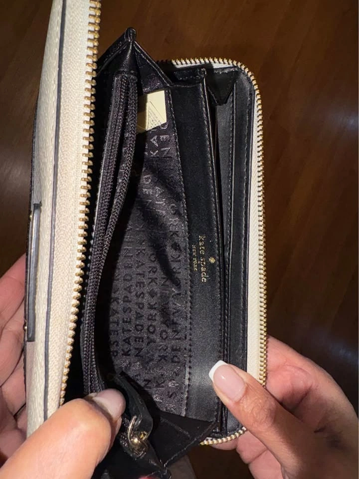 Kate Spade Black & Cream Zip-Around Wallet - photo 4