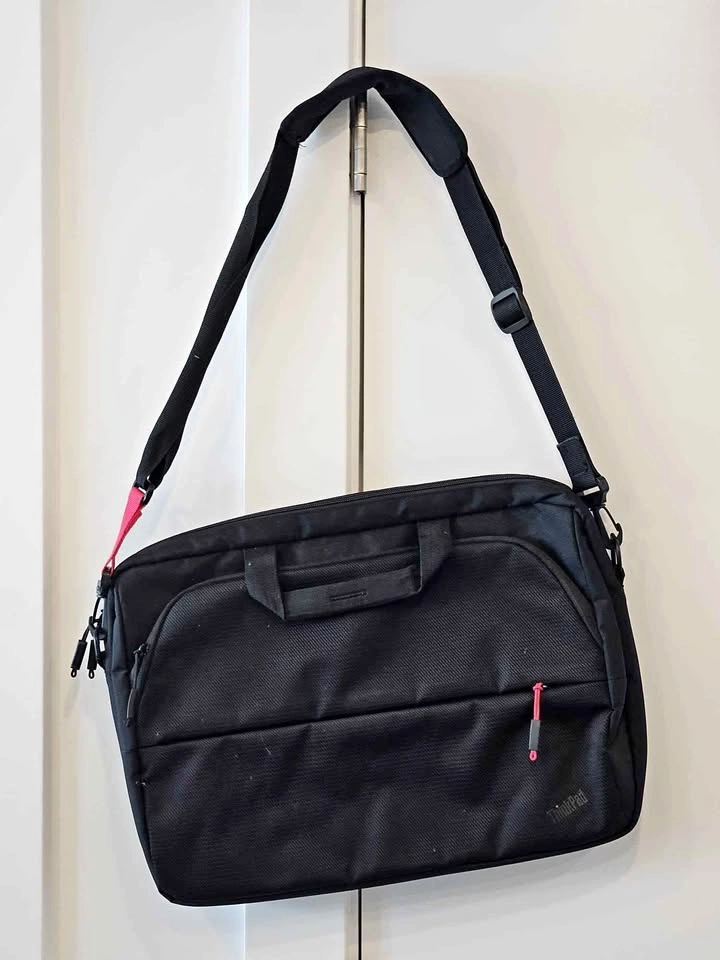 Lenovo ThinkPad Laptop Bag 15" Laptop Carry on