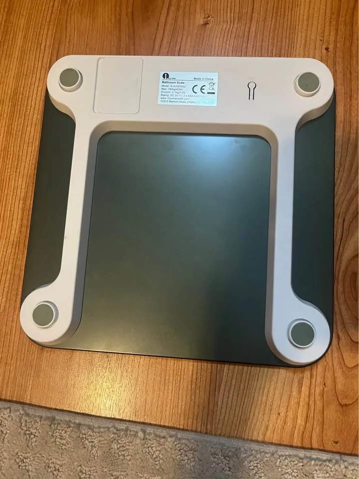 1 BY ONE Digital Bathroom Scale - photo 2