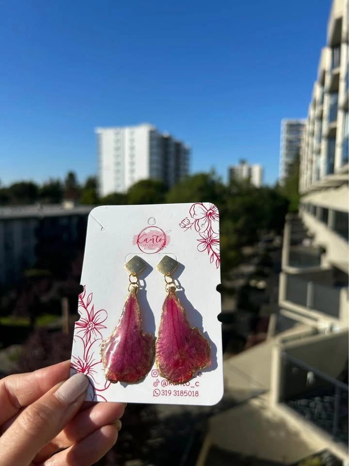 Petals Speak Earrings - Natural Dried Petals - photo 3
