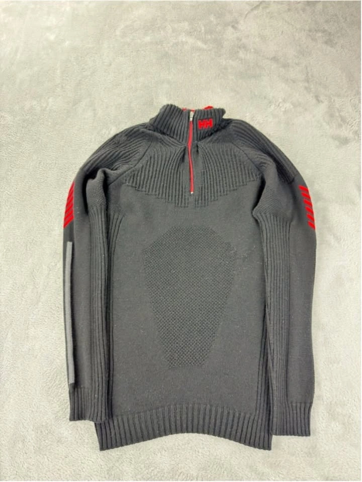Helly Hansen Men's Merino Wool Blend 1/4 Zip Sweater M Black/Red
