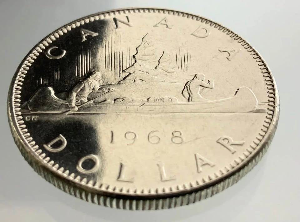 1968 Canadian Uncirculated Silver Nickel Dollar - photo 3