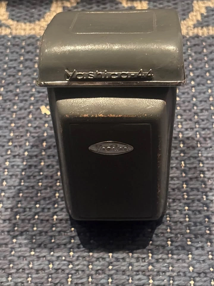 Yashica 44 Camera Case - photo 2