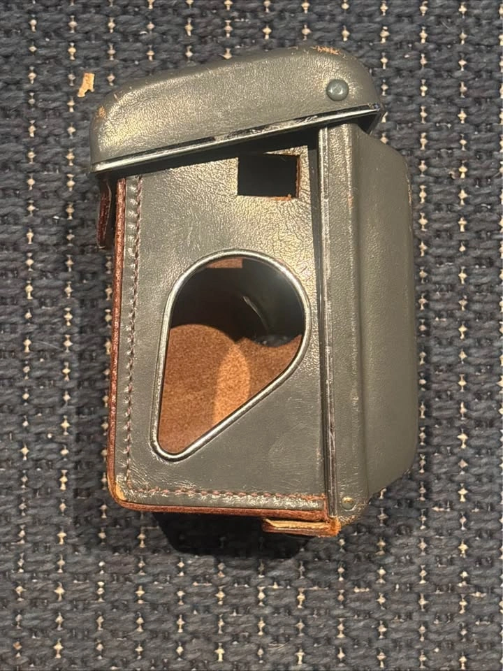Yashica 44 Camera Case - photo 4