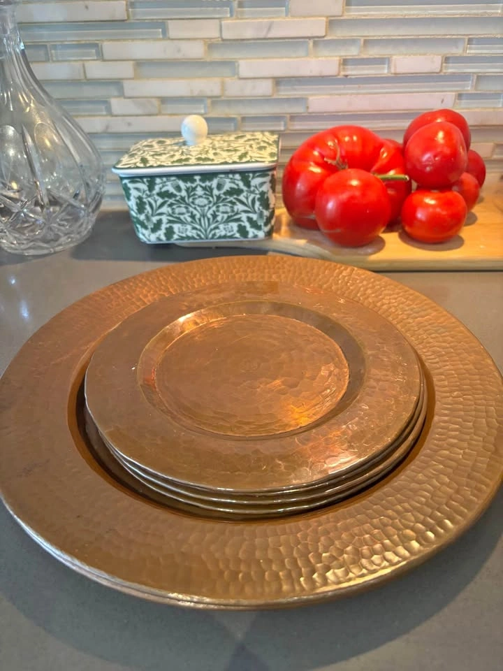 Vintage Hammered Copper Charger & Plate Set - 7pc