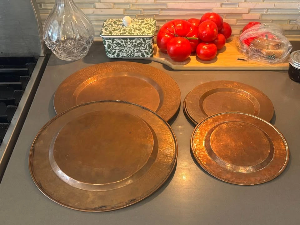 Vintage Hammered Copper Charger & Plate Set - 7pc - photo 5