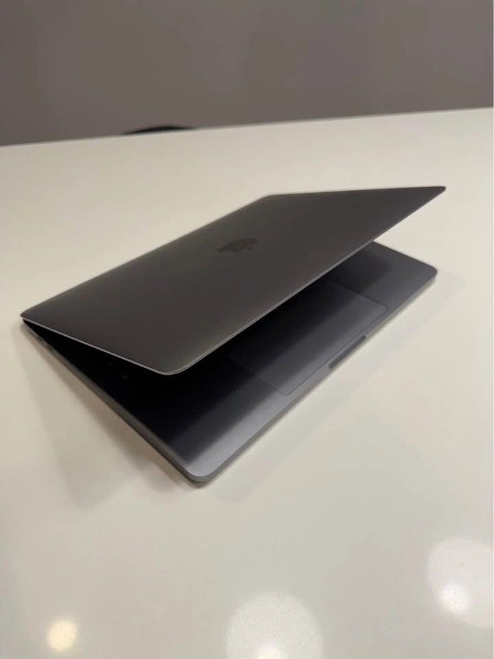 MacBook Pro 13” 2018 - 256 GB (Space Gray) - photo 4