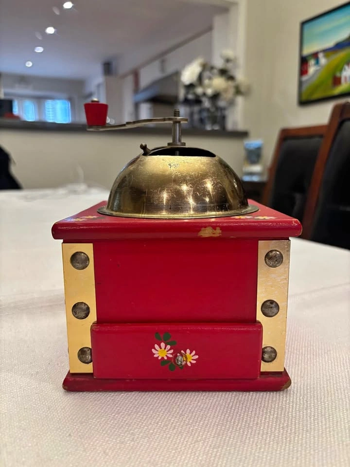Vintage 1950s Red Coffee Grinder Mill - Farmhouse Decor
