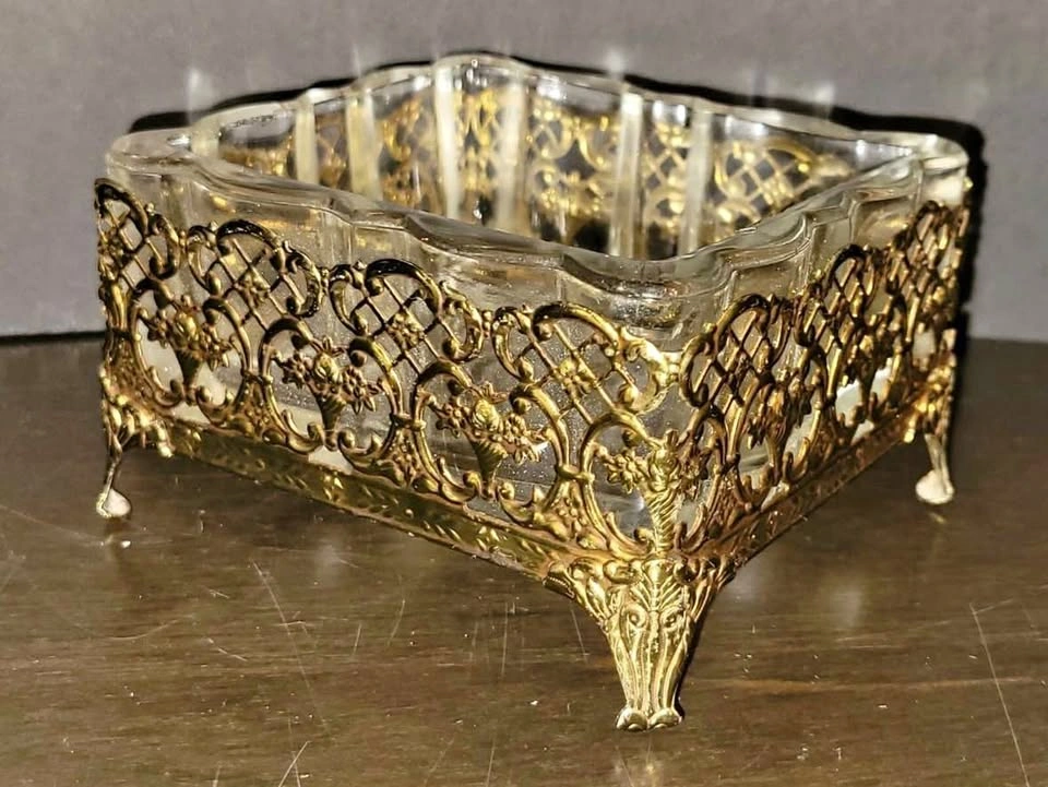 Vintage Hollywood Regency Trinket Box Gold and Glass 4.25 x 3.75