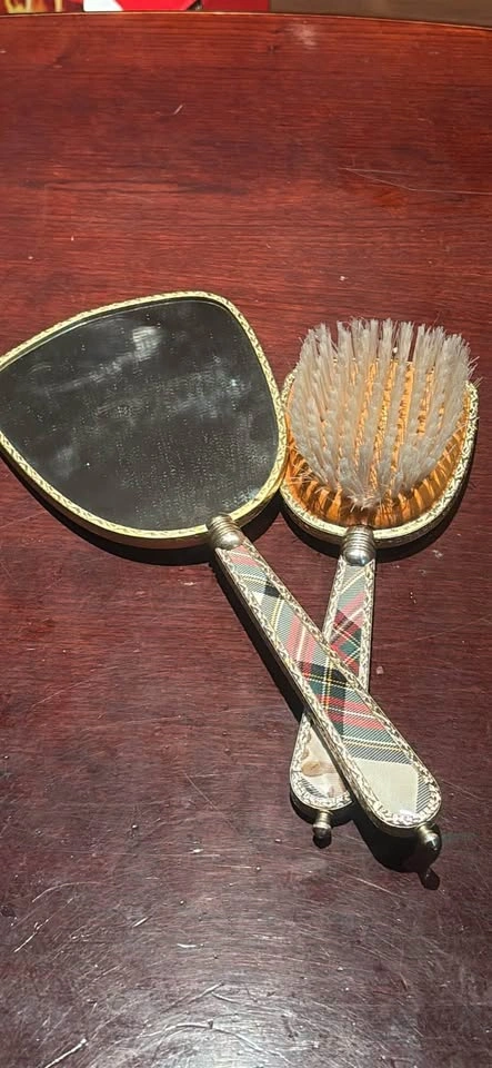 Vintage Plaid Vanity Set Mirror Brush - photo 5