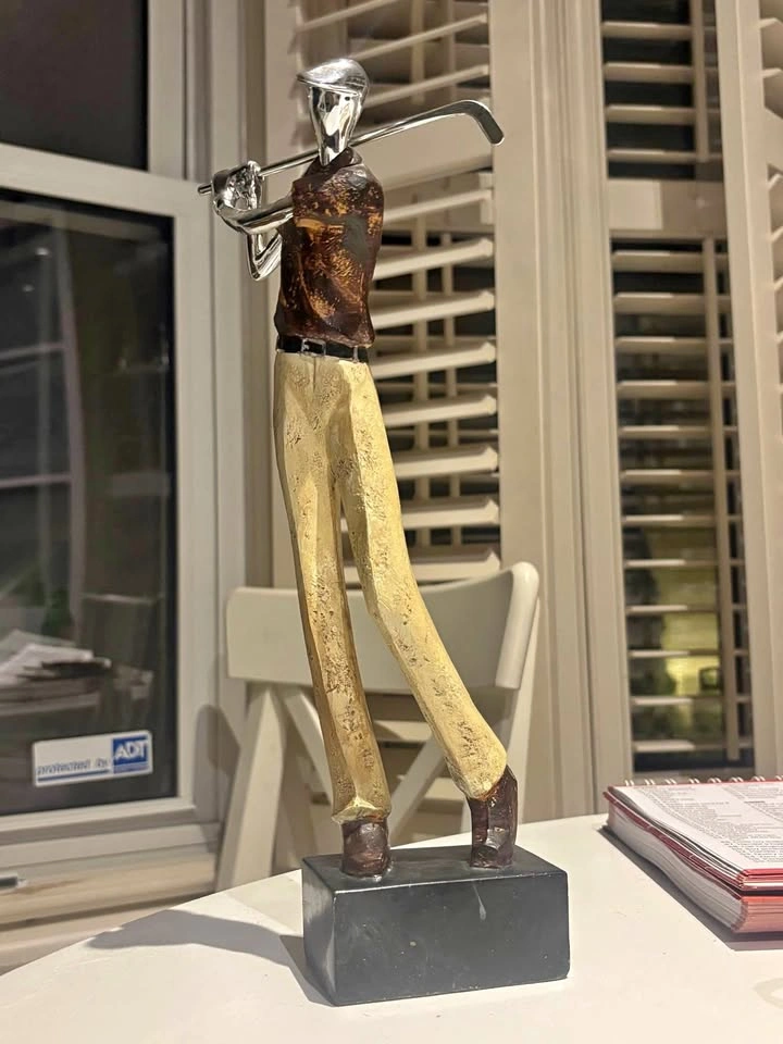 Vintage Golf Player Statue Decor