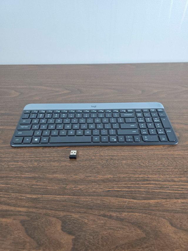 Logitech MK470 Slim Wireless Keyboard