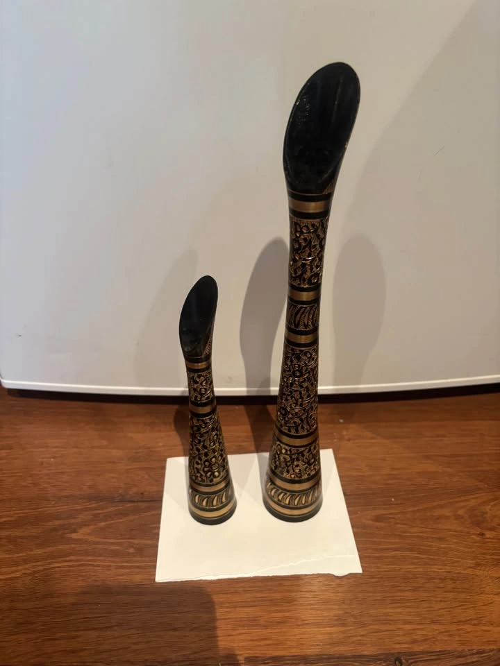 Vintage Indian Hand-Etched Black & Gold Brass Vases - Pair - photo 3