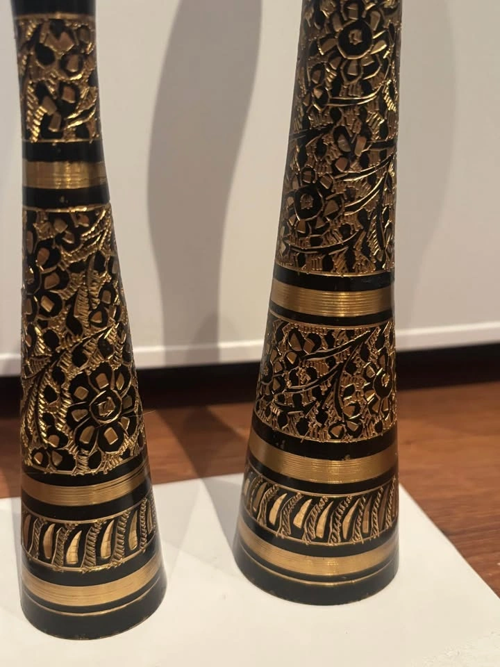 Vintage Indian Hand-Etched Black & Gold Brass Vases - Pair - photo 4