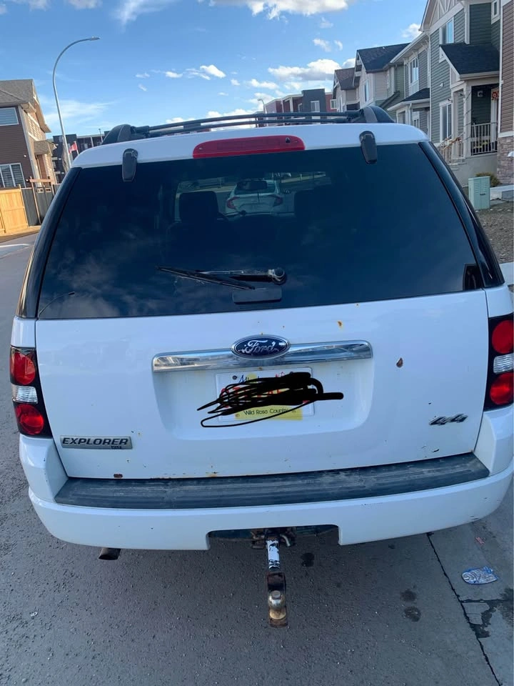 2007 Ford Explorer - photo 2