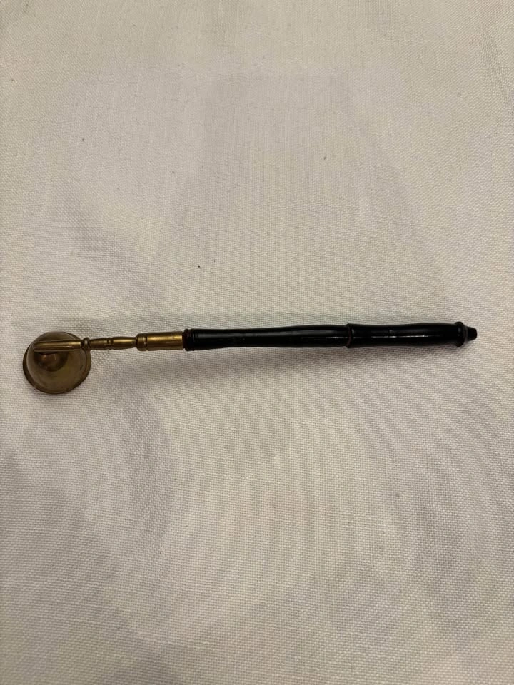 Vintage Long Wood + Brass Candle Snuffer/Doubter 1970s - photo 4