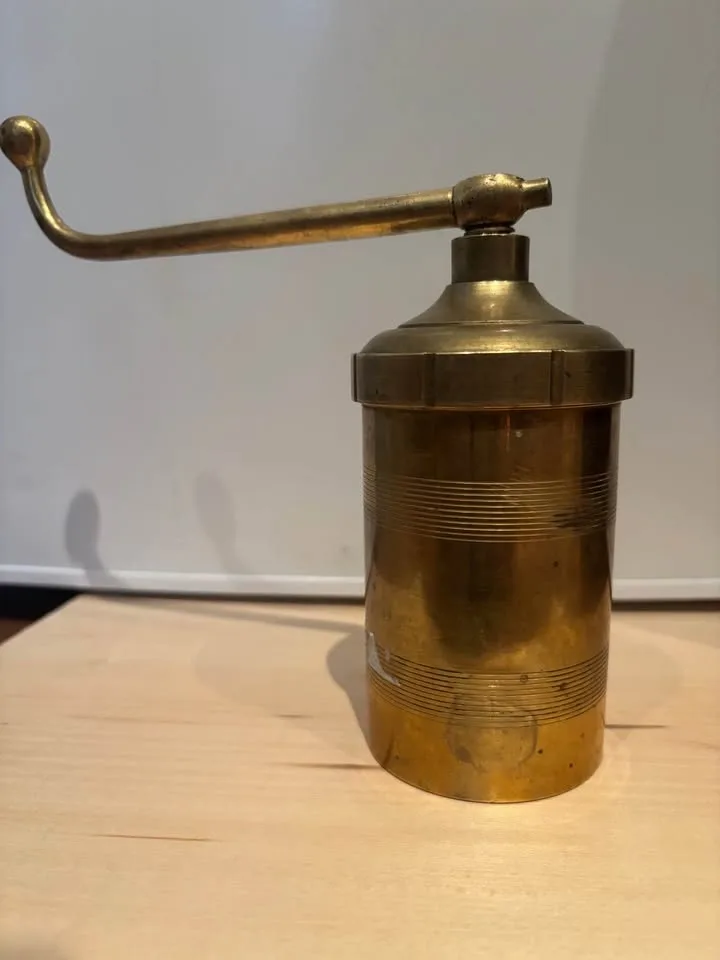 Vintage Brass Food Press - photo 2