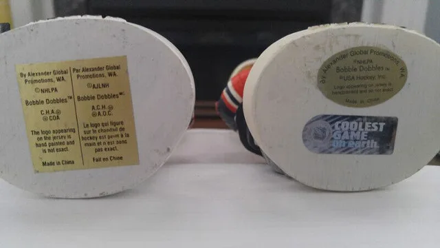 Ceramic Bobble Heads - Owen Nolan & Mike Modano image indicator(2)